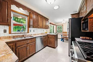 11308 France Ave S, Bloomington, MN 55431 - Photo 10