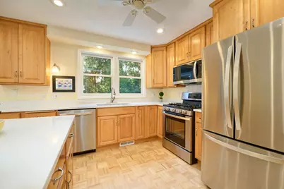 18300 32nd Avenue N, Plymouth, MN 55447 - Photo 8