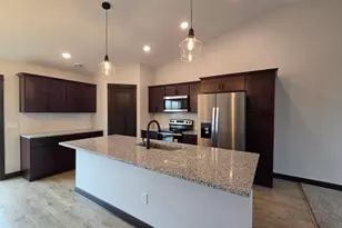 321 Falcon Run, Eagle Lake, MN 56024 - Photo 4
