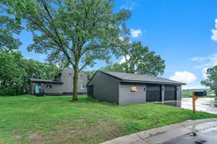 201 Norwood Dr, Big Lake, MN 55309 - Photo 2