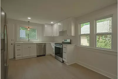 685 Stewart Avenue, Saint Paul, MN 55102 - Photo 4