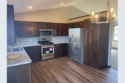23071 Turquoise Street, Saint Augusta, MN 56301 - Photo 2