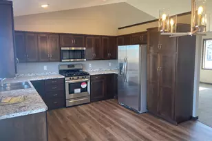 23071 Turquoise St, Saint Augusta, MN 56301 - Photo 2