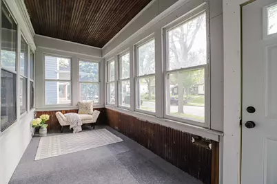 2954 Queen Avenue N, Minneapolis, MN 55411 - Photo 32
