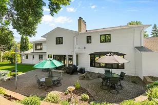 6716 W Shore Dr, Edina, MN 55435 - Photo 12