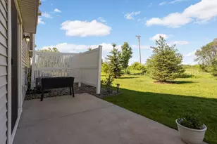 4790 Equine Trl, Woodbury, MN 55129 - Photo 34