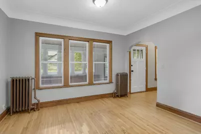 813 Blair Avenue, Saint Paul, MN 55104 - Photo 8