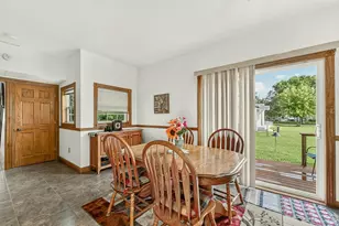 605 University Ave, Spring Valley, MN 55975 - Photo 10