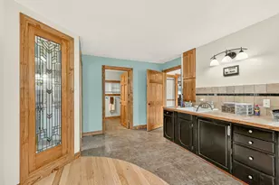 605 University Ave, Spring Valley, MN 55975 - Photo 14