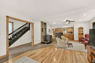 605 University Ave, Spring Valley, MN 55975 - Photo 4