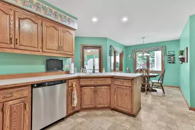 8113 Jewel Avenue S, Cottage Grove, MN 55016 - Photo 16