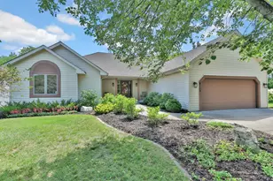 8113 Jewel Ave S, Cottage Grove, MN 55016 - Photo 4