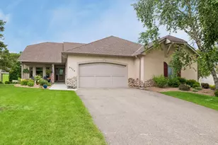 8732 Wedgemere Dr, Victoria, MN 55386 - Photo 1