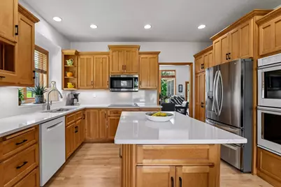 8732 Wedgemere Drive, Victoria, MN 55386 - Photo 6