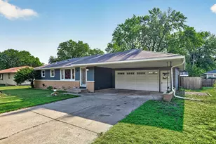 5948 Cavell Ave N, New Hope, MN 55428 - Photo 4