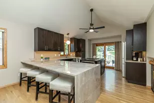 1104 Falls Curve, Chaska, MN 55318 - Photo 12