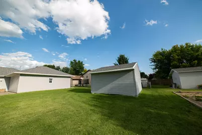 1201 Lyndon Avenue S, Glyndon, MN 56547 - Photo 10