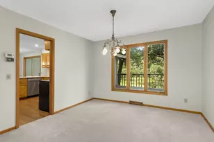 3535 Rosewood Ln N, Plymouth, MN 55441 - Photo 10
