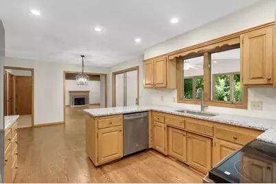 3535 Rosewood Lane N, Plymouth, MN 55441 - Photo 2