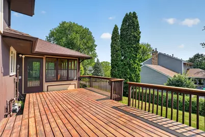 21 Carriage Lane, Burnsville, MN 55306 - Photo 6