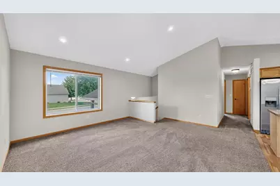 3909 46th Avenue NW, Rochester, MN 55901 - Photo 10