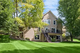 2404 Fieldstone Curve, Woodbury, MN 55129 - Photo 60