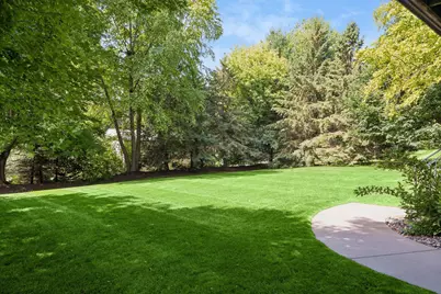 2404 Fieldstone Curve, Woodbury, MN 55129 - Photo 64