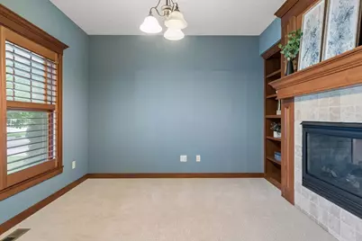 2404 Fieldstone Curve, Woodbury, MN 55129 - Photo 12