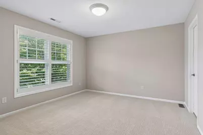 2404 Fieldstone Curve, Woodbury, MN 55129 - Photo 44