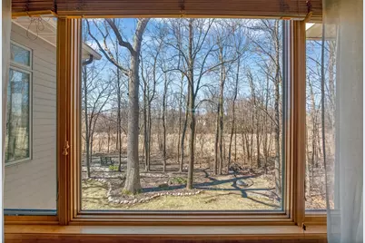 9951 Vagabond Court N, Maple Grove, MN 55311 - Photo 28