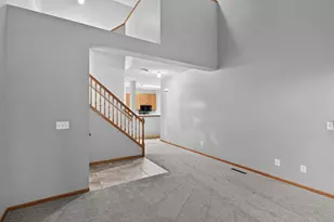 14098 Plymouth Ave, Burnsville, MN 55337 - Photo 8
