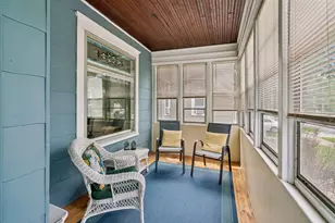 1092 15th Ave SE, Minneapolis, MN 55414 - Photo 2