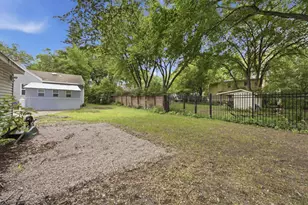 1614 5th St N, Fargo, ND 58102 - Photo 22