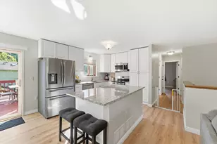 975 Savannah Rd, Eagan, MN 55123 - Photo 8