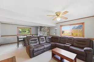 975 Savannah Rd, Eagan, MN 55123 - Photo 22