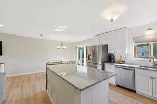 975 Savannah Rd, Eagan, MN 55123 - Photo 10
