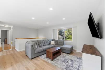 975 Savannah Road, Eagan, MN 55123 - Photo 6