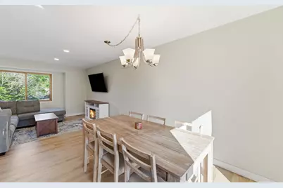 975 Savannah Road, Eagan, MN 55123 - Photo 16
