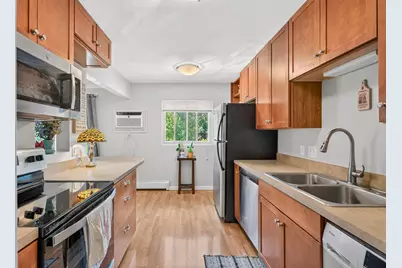 240 Wentworth Avenue W #306, West Saint Paul, MN 55118 - Photo 12