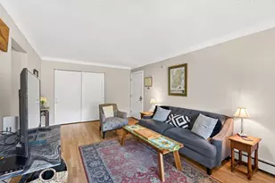 240 Wentworth Ave W, West Saint Paul, MN 55118 - Photo 6