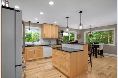4870 Rusten Road, Eagan, MN 55122 - Photo 16