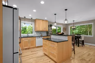 4870 Rusten Rd, Eagan, MN 55122 - Photo 16