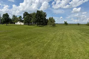 26790 Co Rd 15, Roseau, MN 56751 - Photo 30