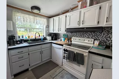 26790 County Road 15, Roseau, MN 56751 - Photo 4