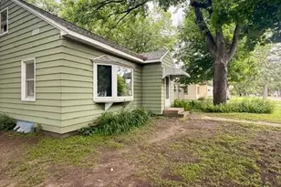 614 8th Ave SW, Little Falls, MN 56345 - Photo 6