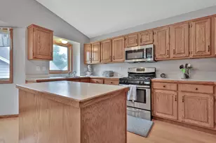 14317 Kipling Ave S, Savage, MN 55378 - Photo 12