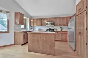 14317 Kipling Ave S, Savage, MN 55378 - Photo 10