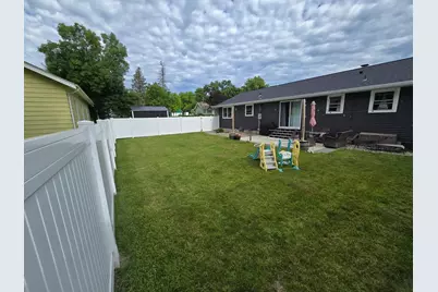 1207 W Park Avenue, Olivia, MN 56277 - Photo 36