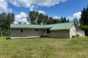224 S Maddy St, McGregor, MN 55760 - Photo 2