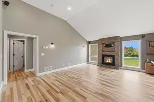 868 Brady Ln, New Richmond, WI 54017 - Photo 6